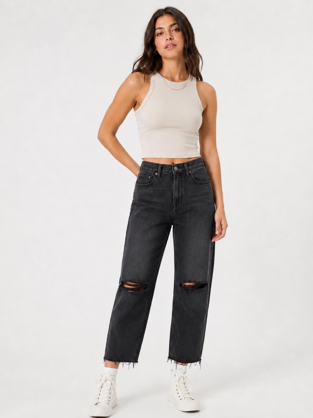 American Eagle 4 Short Relaxed Mom Jeans Women’s Faded Black Distressed 2021